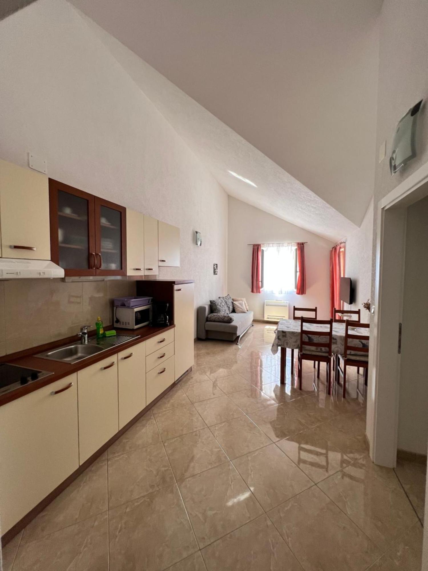 Villa Marina Bol Esterno foto