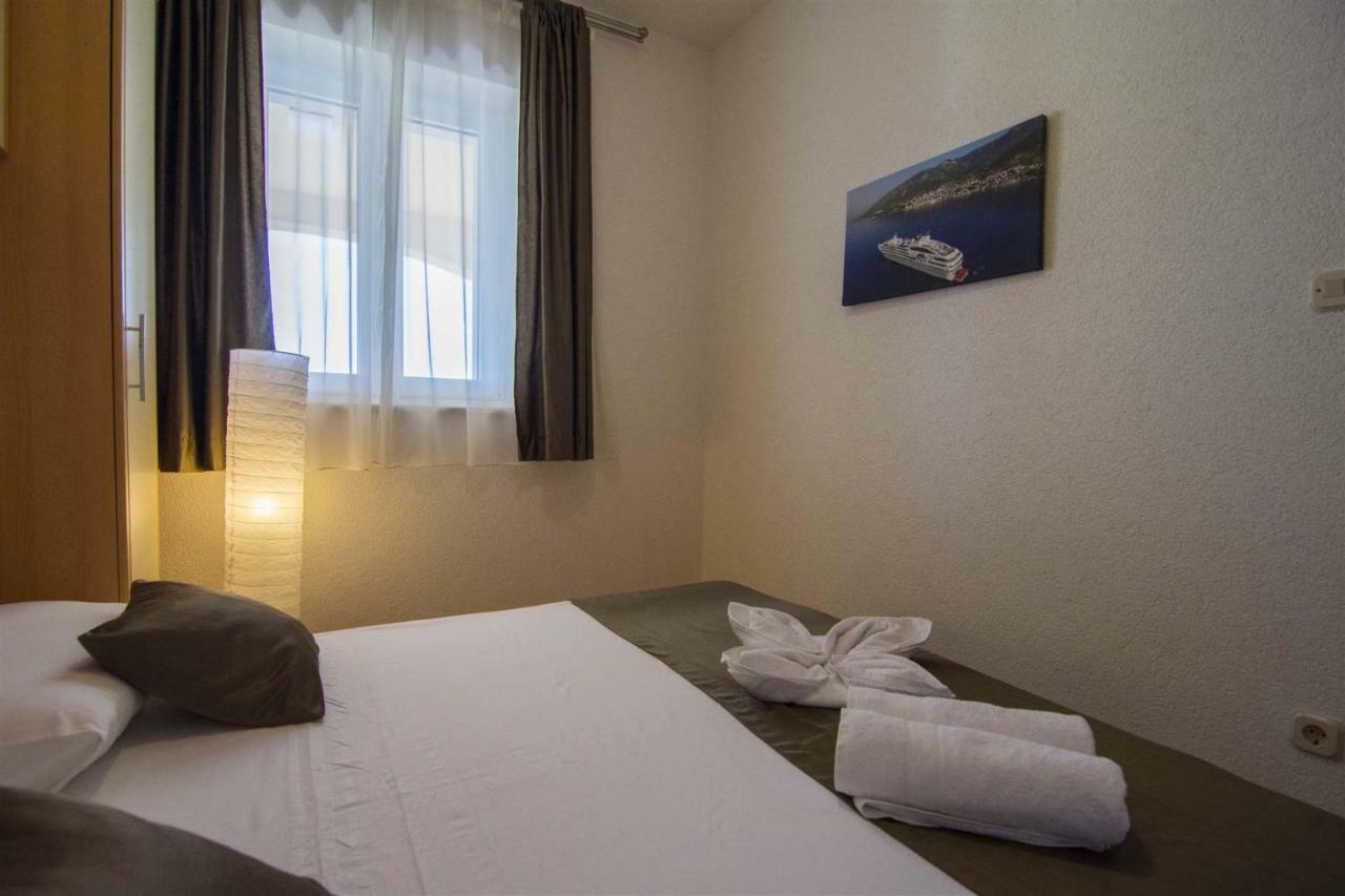Villa Marina Bol Esterno foto